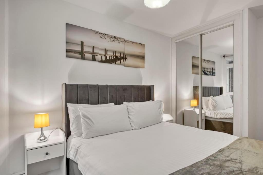 Peaceful 2-Bed South Bank Londres Exterior foto